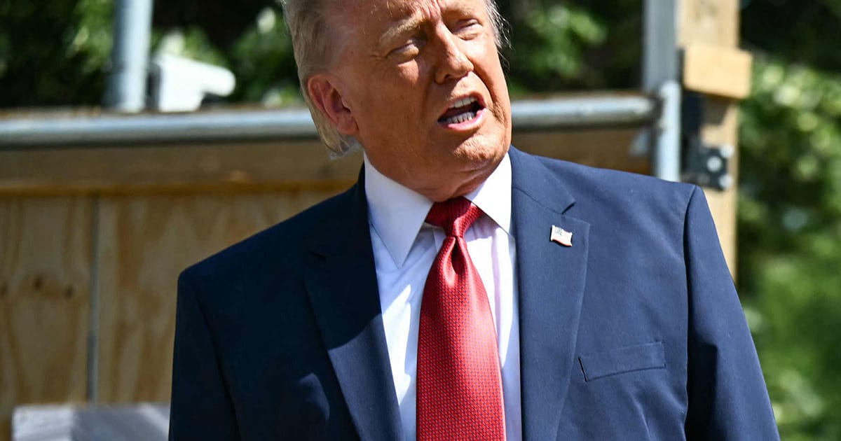 Iran Warns of Expanded Conflict if US Restarts Strikes, Trump Halts Military Action; UAE Criticizes Iranian Sea Mines in Strait of Hormuz Iran Warns of Expanded Conflict if US Restarts Strikes, Trump Halts Military Action; UAE Criticizes Iranian Sea Mines in Strait of Hormuz