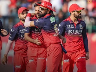 Who will join RCB, GT and SRH in IPL playoffs?