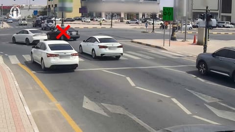 Ras Al Khaimah Police has warned motorists against violating mandatory lane discipline 