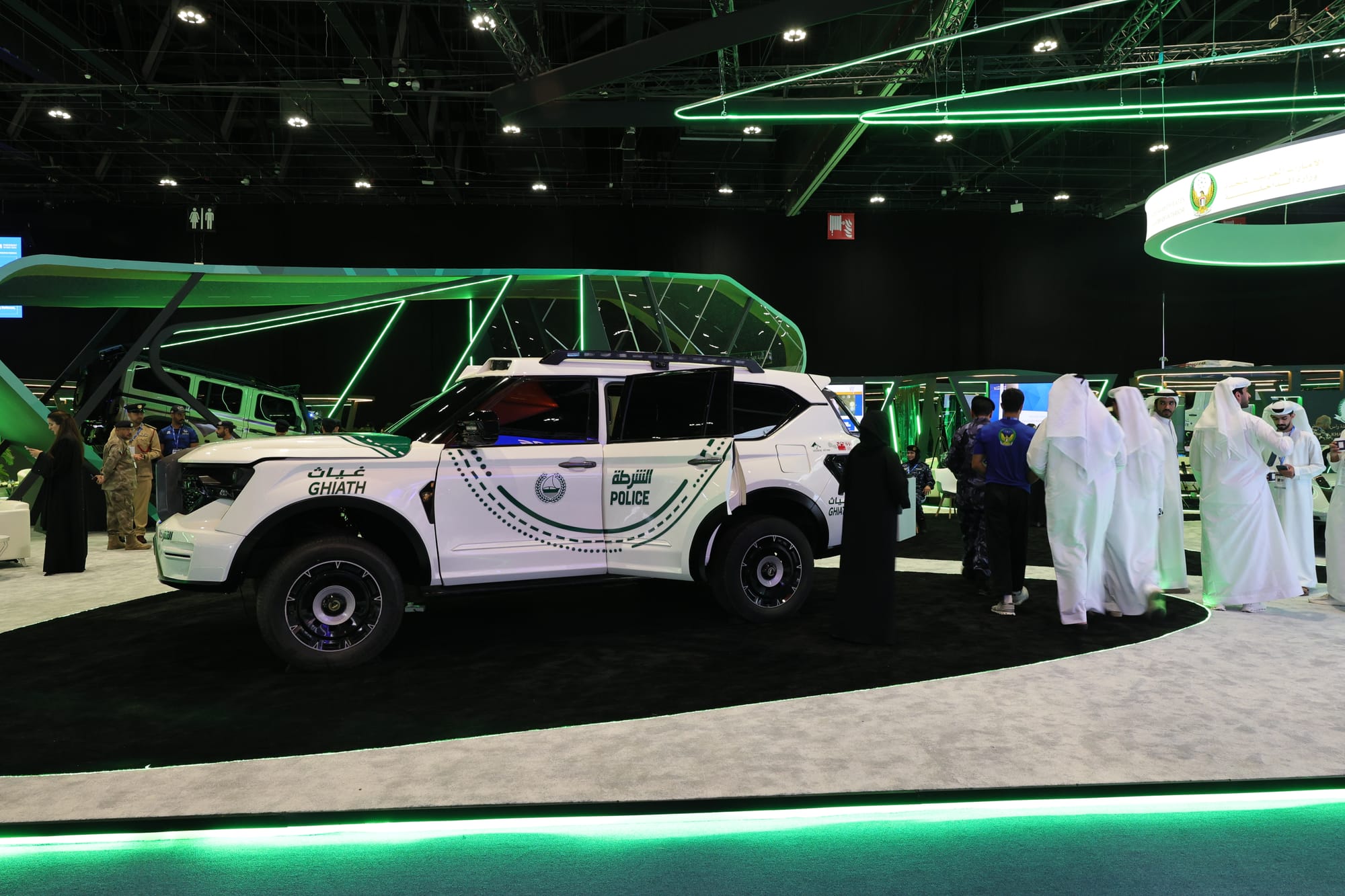 Dubai Police showcases AI patrols, cybercrime tools and rescue technologies at ISNR 2026