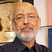Akbar Mun, Founder of Emper Perfumes