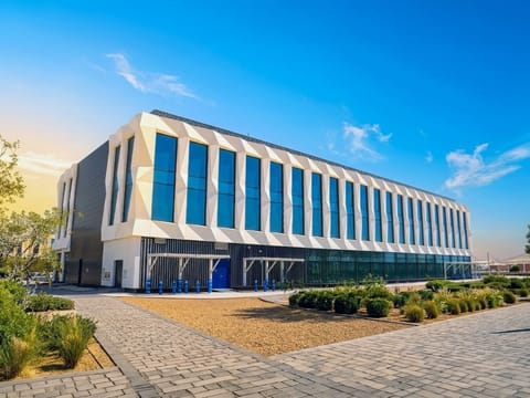 Masdar City’s M19 offices set new benchmark with UAE’s first Estidama 5 Pearl