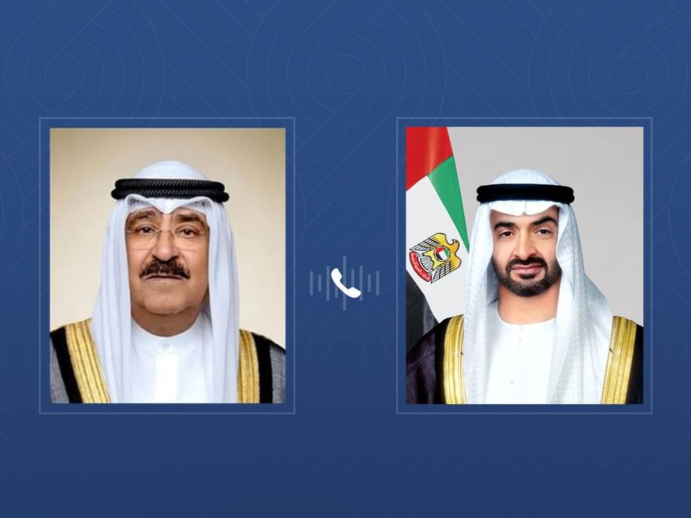 UAE President His Highness Sheikh Mohamed bin Zayed Al Nahyan (right) and His Highness Sheikh Mishal Al-Ahmad Al-Jaber Al-Sabah, Emir of the State of Kuwait.