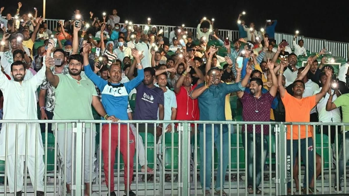 MoHRE hosts 30 events with sports, prizes and entertainment for workers.