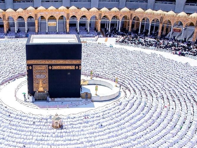 Pilgrims completed the main rites of Hajj, including standing at Arafat, spending the night in Muzdalifah and performing the stoning ritual in Mina.