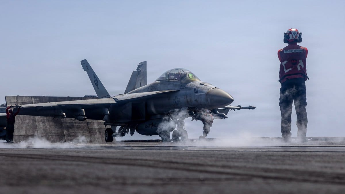 Hormuz mine alert, Hezbollah rockets and Gaza moves deepen strain on fragile Iran talks