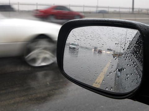 Scattered rain hits parts of UAE 