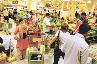 UAE urges residents not to stockpile food, reaffirms markets remain well supplied