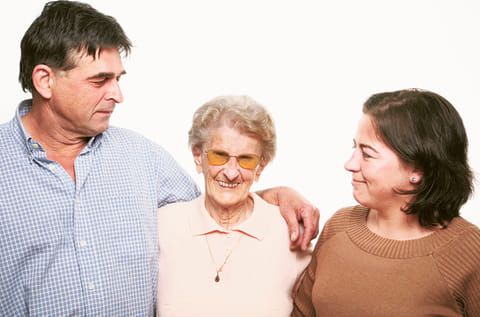 Get your parents to the UAE on visit without paying the additional security deposit
