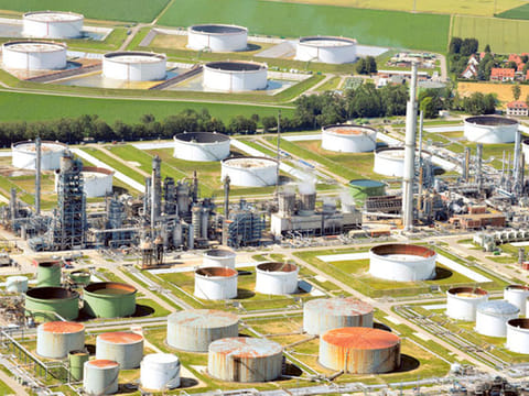 Sticking with outdated refineries makes no sense