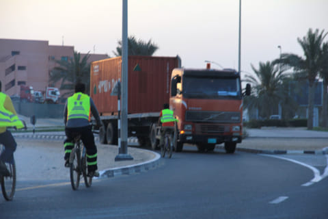 Taking a shortcut when cycling: Is it really worth it?