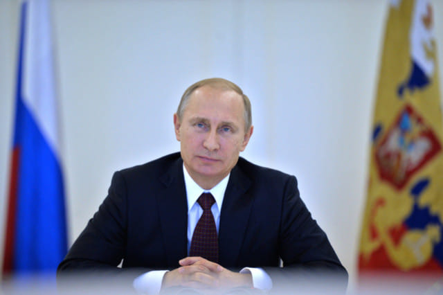 1.1430901-895230200