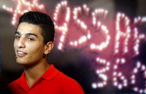 Mohammad Assaf makes Fifa magic in Dubai