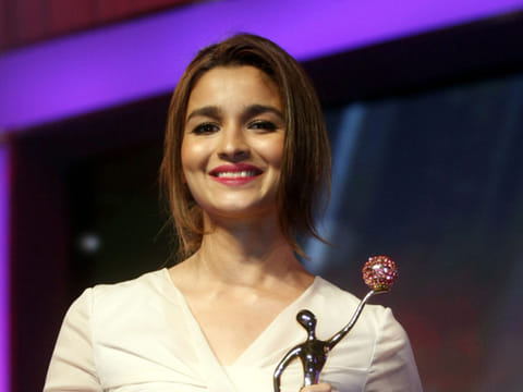 Alia, Parineeti and Nimrat glam up women’s awards