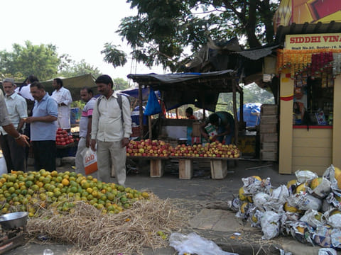 For street vendors of India, it’s a hard life