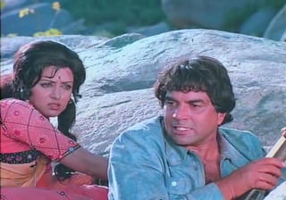 When Bollywood legend booked 100 hospital rooms to keep actress’s pregnancy secret