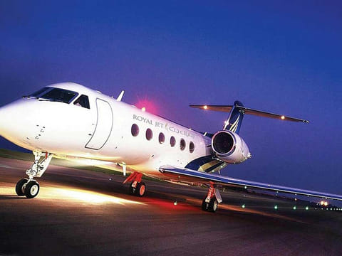 Royal Jet, an Abu Dhabi-based private aviation firm, signed a deal with Switzerland-based AMAC Aerospace and Slash Design to upgrade two Boeing Business Jets in its fleet.