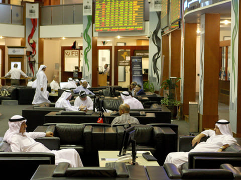 Banking shares ride in to UAE stock market rescue