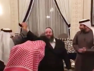 Arabs join Bahraini Jews for Hanukkah celebrations
