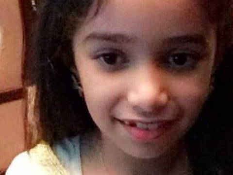 Martyr’s daughter dedicates award to father
