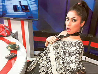 Brother gets life for 'honour killing' of Pakistani social media star Qandeel Baloch