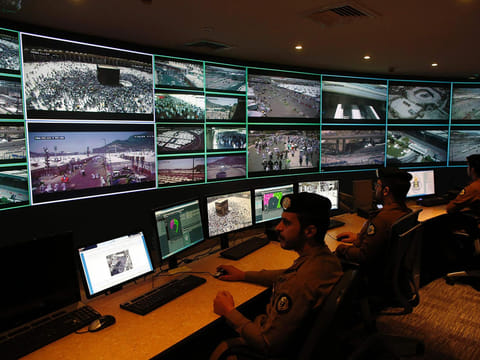 Each transporter received a 15-day prison sentence and a fine of SAR 10,000 per violator transported.