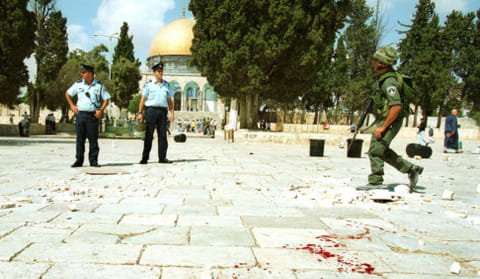 September 27, 1996: Israeli troops storm Al Haram Al Sharif