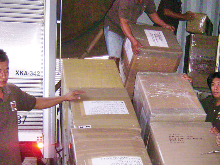 OFWs are warned against Makati Express Cargo linked to complaints of abandoned balikbayan boxes