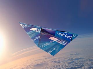 Fancy the high life? Here’s a list of some elite-status credit cards and their perks!