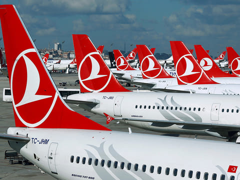 Turkish Airlines ticks off a major destination by relaunching services to the UAE.