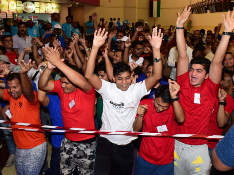 1.2094585-1467504797