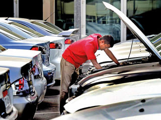 How to buy a used car in the UAE