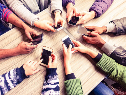 The UAE’s legacy banks are in no mood to give up the digital fight. Recent months have seen all the notables having introduced updated digital banking app features or rollout services that target a new generation of customers.