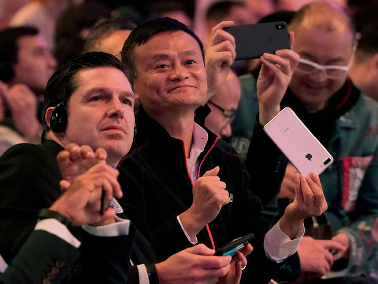 2018-11-10T173126Z_343321979_RC125E9674D0_RTRMADP_3_SINGLES-DAY-ALIBABA-(Read-Only)