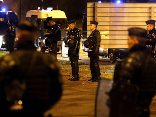 Woman's death casts shadow over France's 'yellow vest' protests