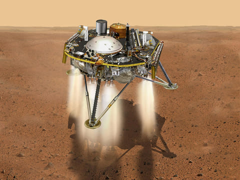  InSight arrived on Mars in November 2018 to study the interior of the planet and its seismometer, made in France, paved the way for great advances.