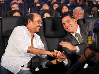 Bollywood’s Akshay Kumar, Rajinikanth donate for coronavirus