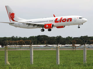 Lion Air ponders cancelling Boeing jets in row over crash - sources