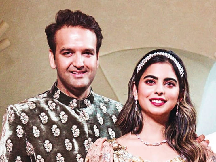181208 Anand Piramal and Isha Ambani