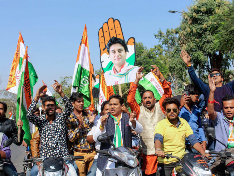 181212 congress party 2