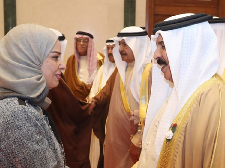 Bahrain-woman-(Read-Only)