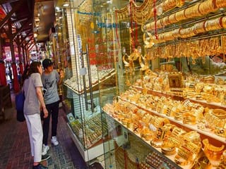 Big price cuts at UAE jewellery shops as gold falls, US dollar strengthens