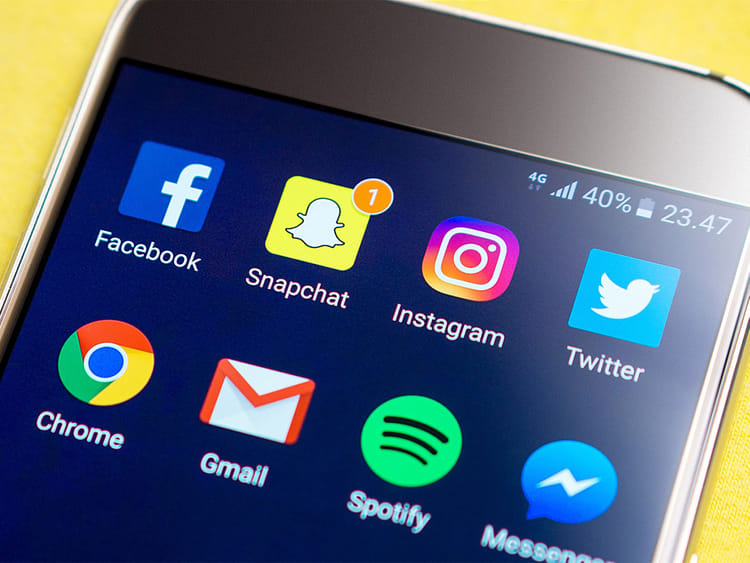 facebook snapchat instagram twitter generic