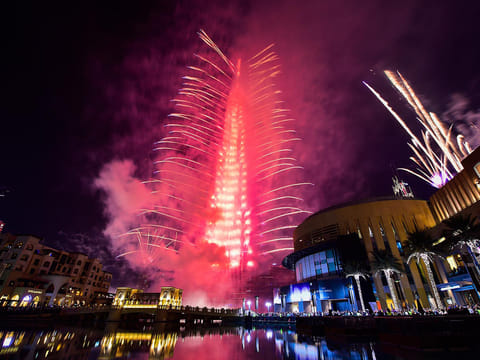 Fireworks at the Burj Khalifa at midnight on January 1, 2017. 