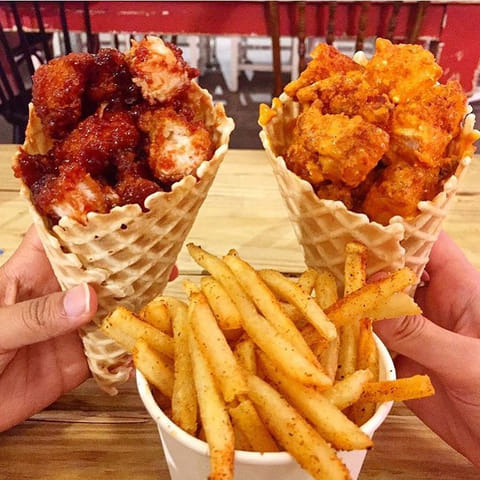 Facebook.com/Chickncone