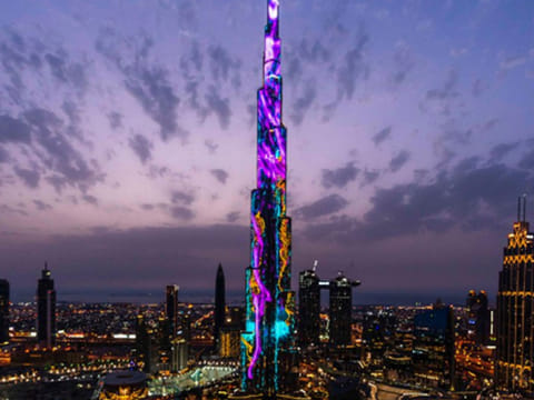 Twitter: Courtesy@BurjKhalifa