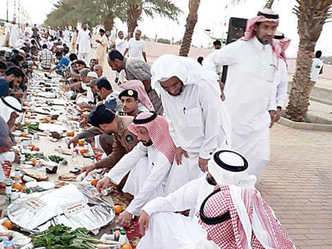 Record set for longest iftar table in Saudi Arabia’s Jizan