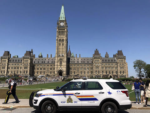 A view of the front lawn of Parliament Hill in Ottawa, Ontario, Canada.