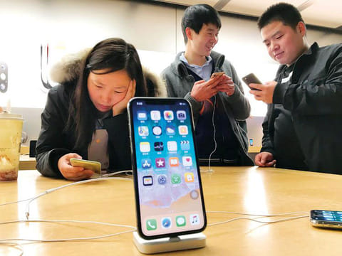  Apple Inc. said it will hold an online event Sept. 15, where the company is expected to unveil its latest iPhones and Apple Watches.