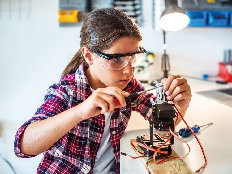 FTC_190104-stem-education1-(Read-Only)